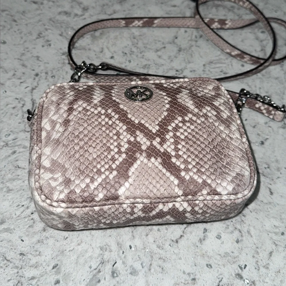 Michael Kors Snake Print Crossbody Bag Cindy Leather Purse AUTHENTIC Like New - Picture 11 of 12